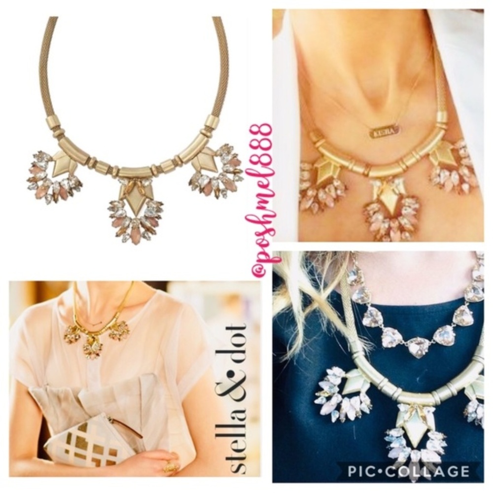 :: Stella & Dot Helena Statement Necklace